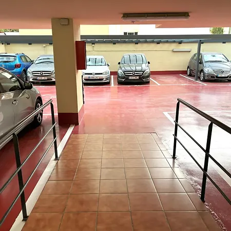 Evans Realty Bf Parking & Piscina & Terraza 丰希罗拉